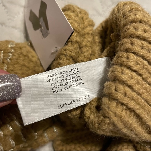 Knitted Fingerless Gloves or Mittens, Tan with Metallic Silver, NWT! - Picture 7 of 7